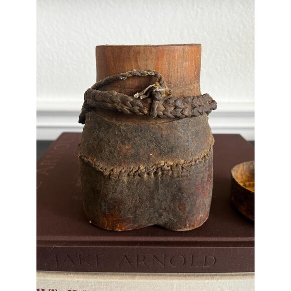 Vintage African Leather and Wood Canteen - Picture 8 of 9